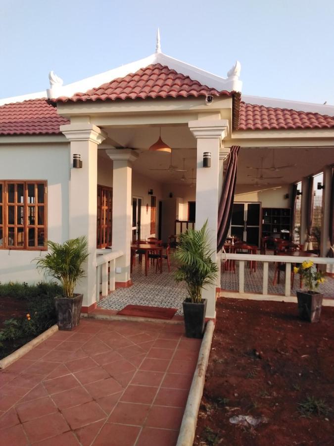 Phumi Moreal Koh Ker Hotel And Restaurant מראה חיצוני תמונה